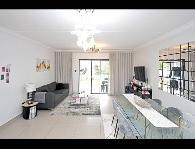 2 BEDROOM APARTMENT FOR SALE IN BROADACRES
